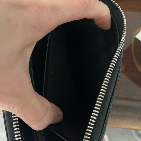 Christian Dior zippy wallet 💯 authentic - Picture 4 of 11